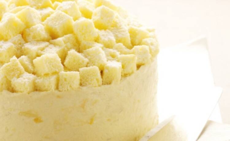 Durian mousse cake