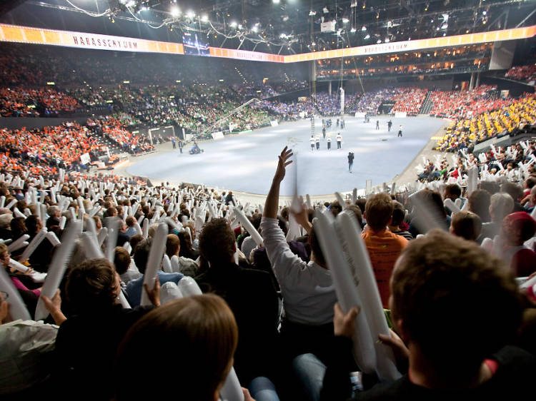 Hallenstadion