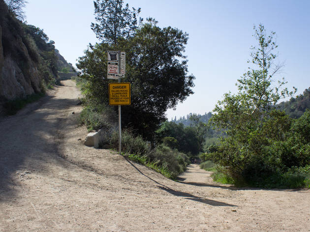 Eaton Canyon Falls Trail.