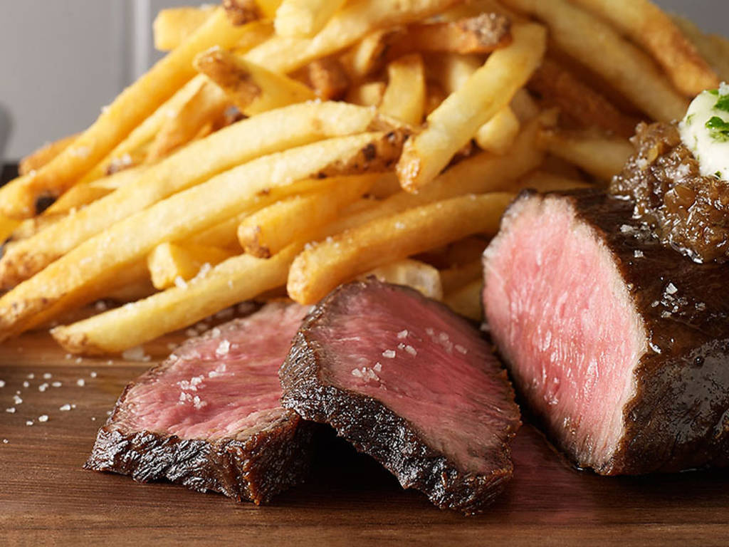 The best steak frites dishes in Los Angeles