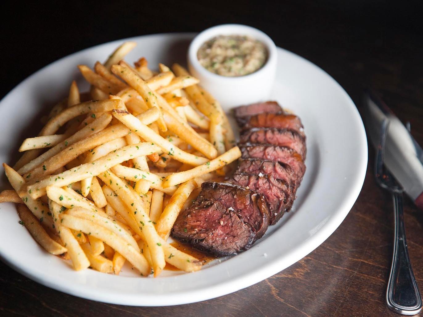 The best steak frites dishes in Los Angeles