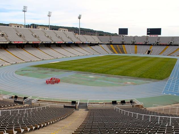 (Estadi Olímpic Lluís Companys)
