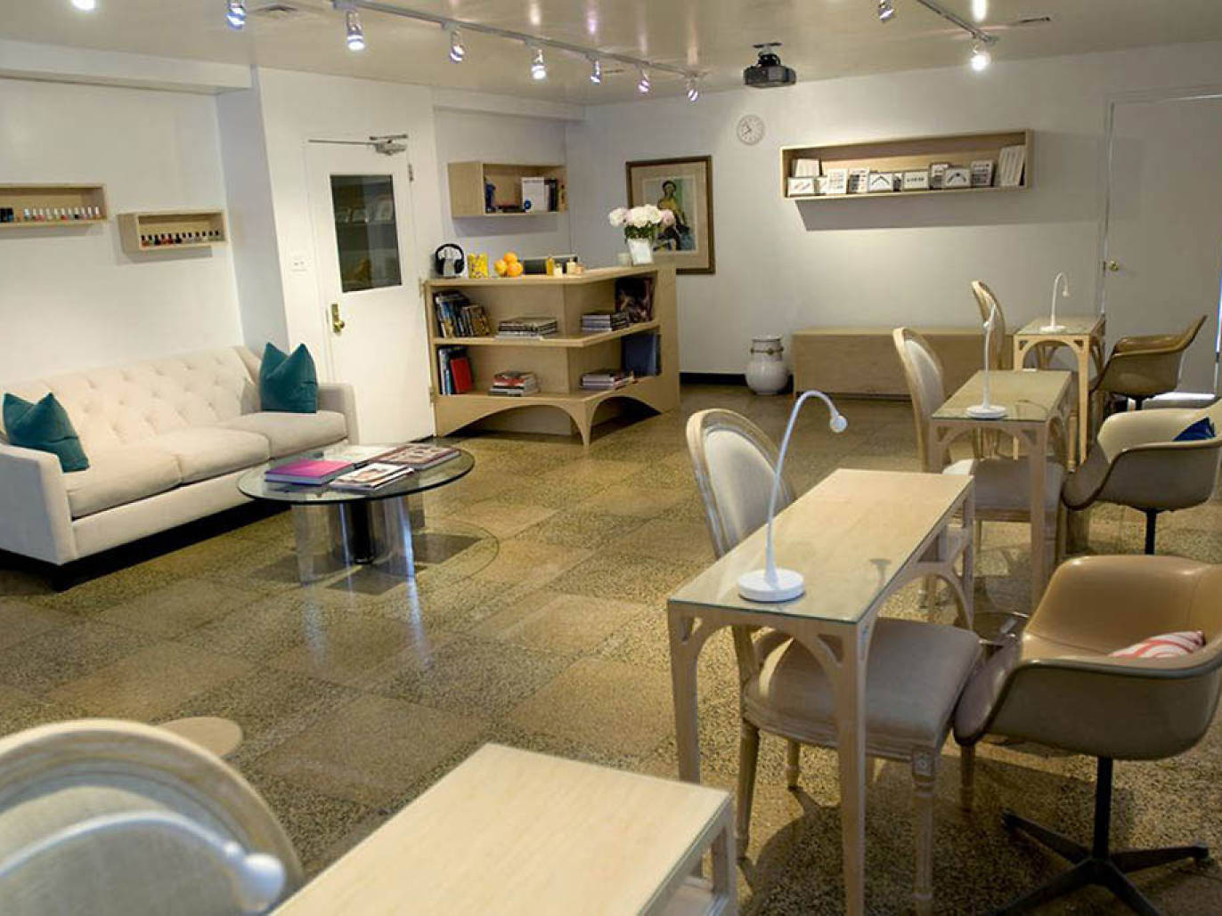 Nail salons in NYC for manicures, pedicures and nail designs