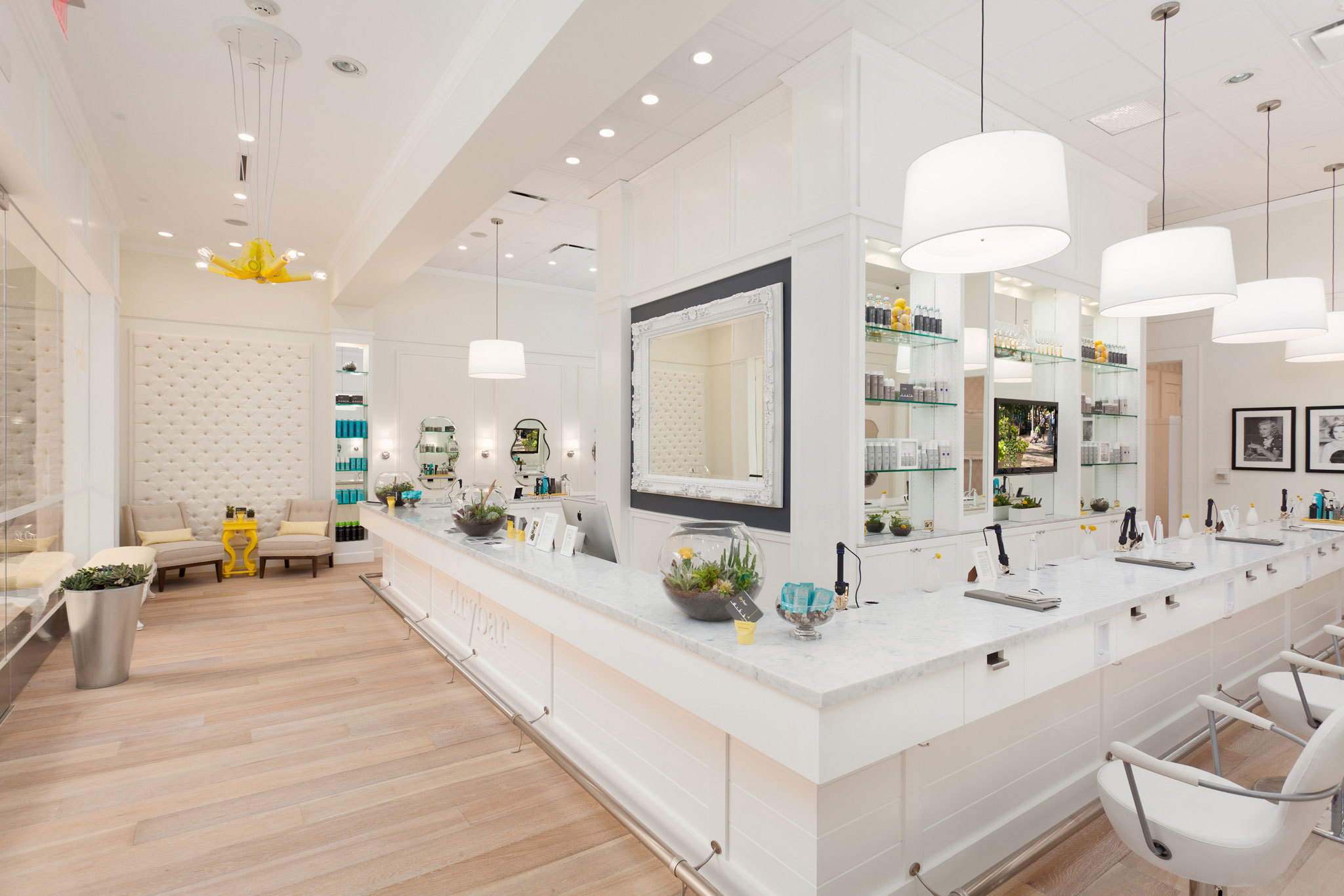 Find a blow dry bar in NYC for great hair styles