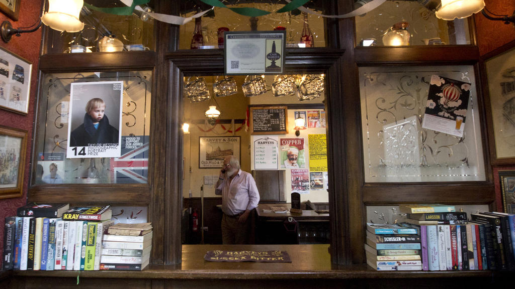 Royal Oak Bars and pubs in Southwark, London