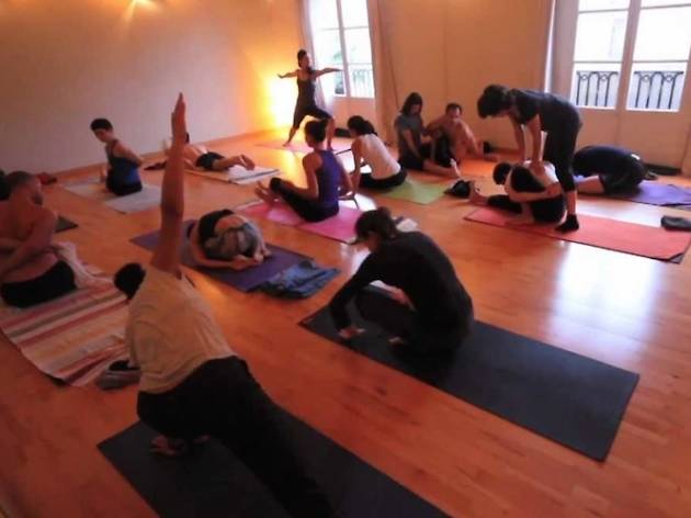 Ashtanga Yoga Shala Ioga ashtanga