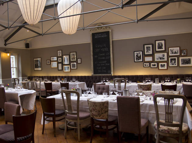 Prince Alfred & Formosa Dining Rooms / Prince Alfred Formosa Dining Room Gastro Pub Restaurant Maida Vale London : Prince alfred & formosa dining room, london: