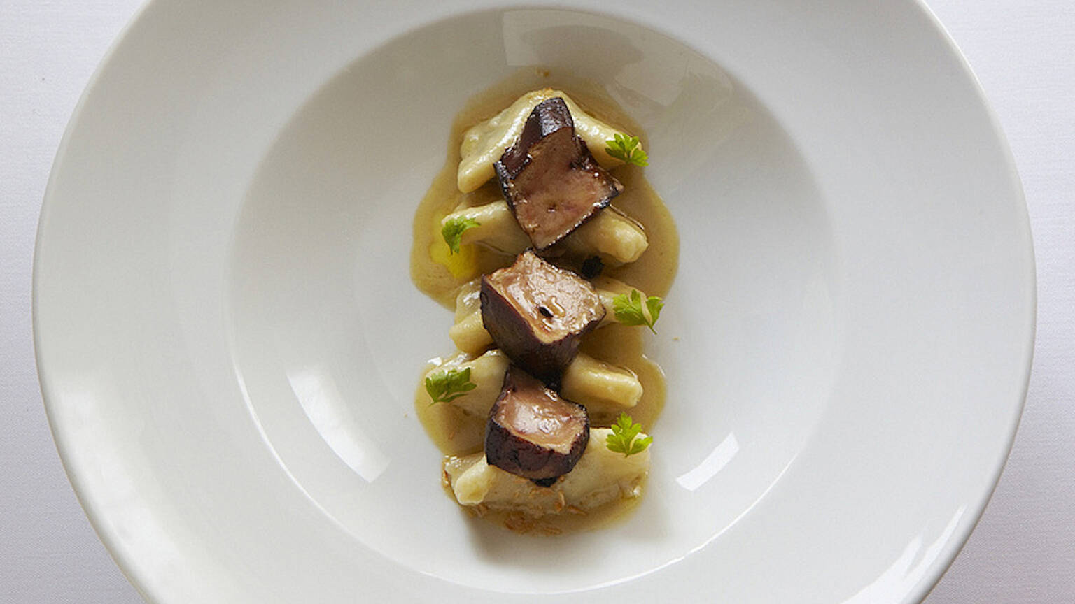Most Romantic Restaurants in Boston: 16 Date Spots for a Special Occasion