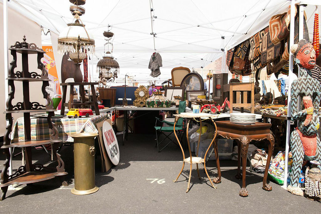 best flea markets nyc has to offer including indoor fleas