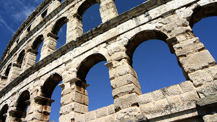 07-pula_colosseum