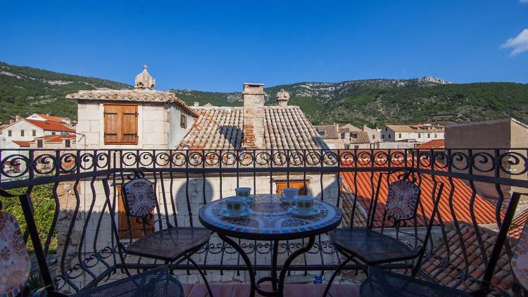 villa nonna, rental apartments, hotels, split, central dalmatia