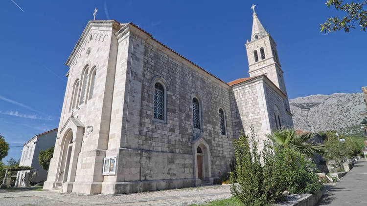 The Church of the Helper of Christians