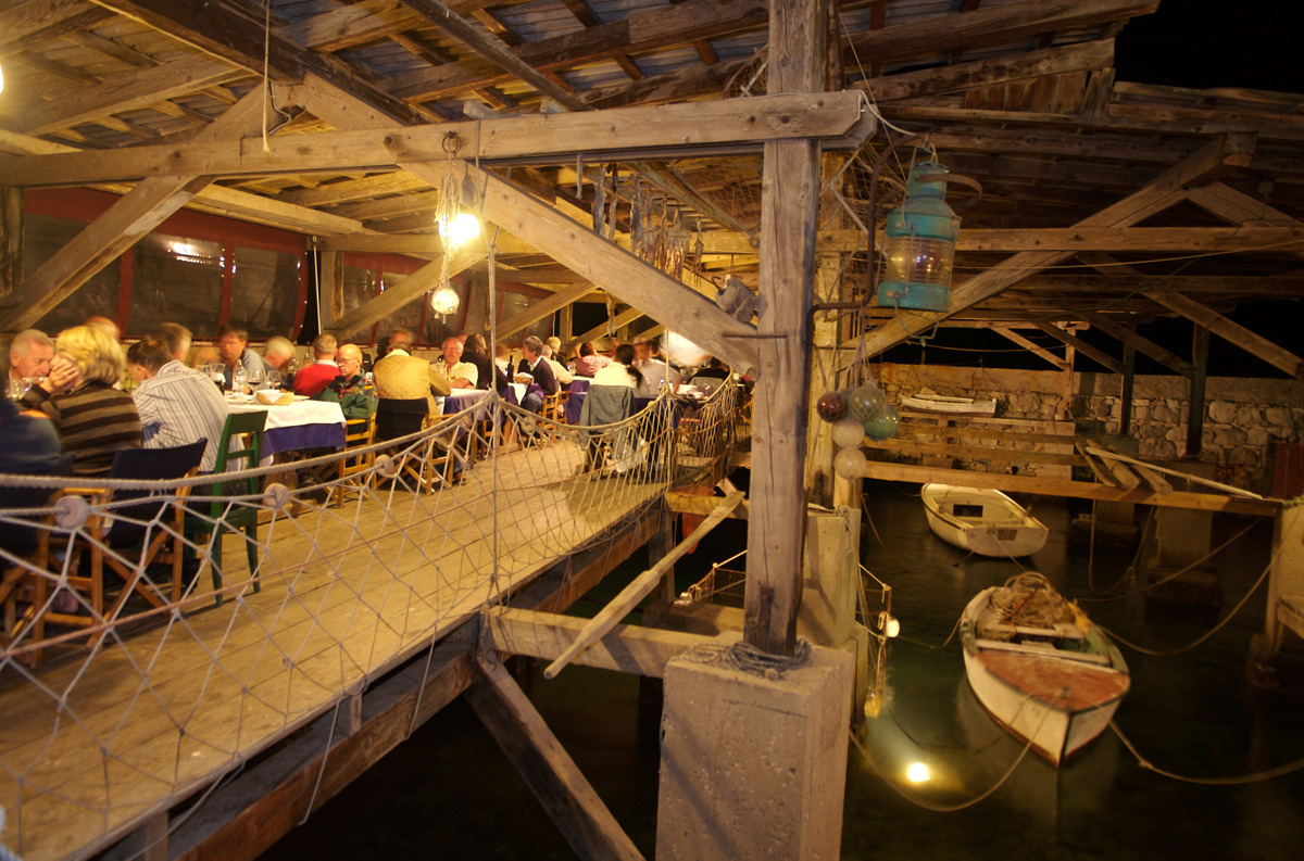 Vis Travel Guide Things to Do, Beaches, Restaurants, Bars & More