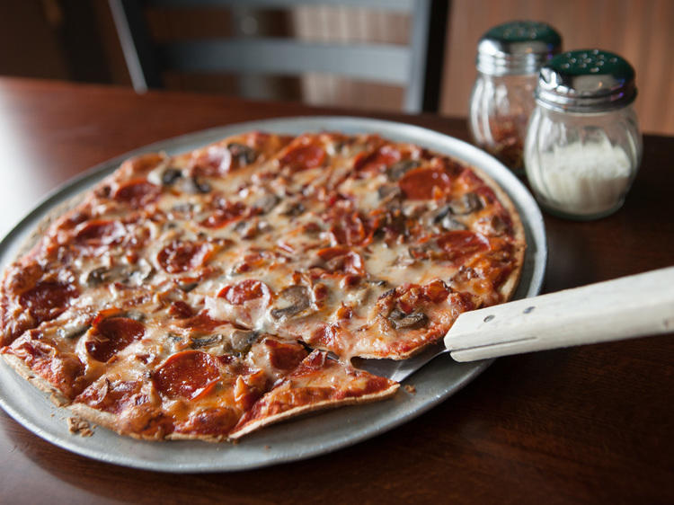 St. Louis Pizza: Sedgwick's Bar & Grill