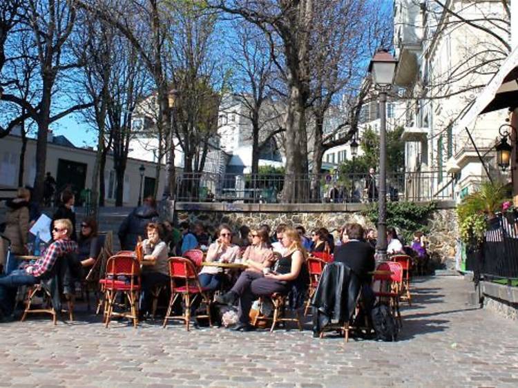 8 personnes que vous croiserez sûrement en terrasse