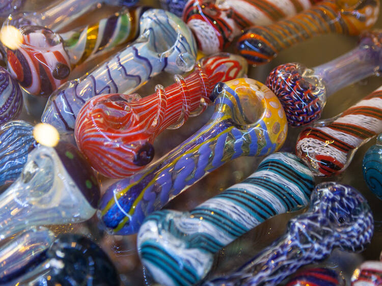 The best Chicago smoke shops