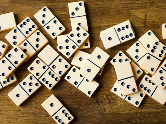 Domino Domino