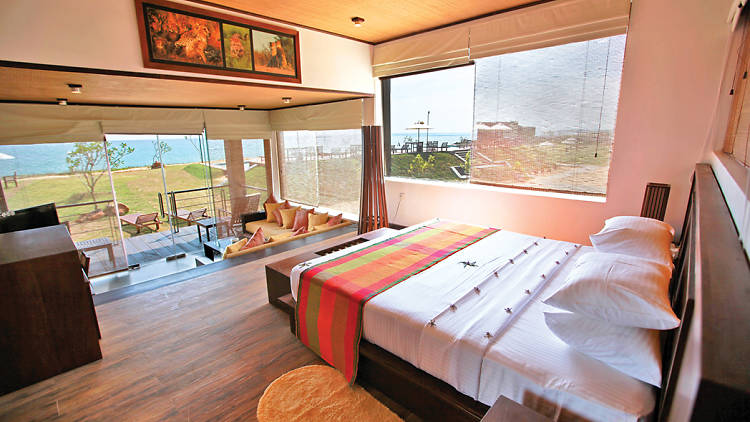 Laya Safari is a hotel in the South