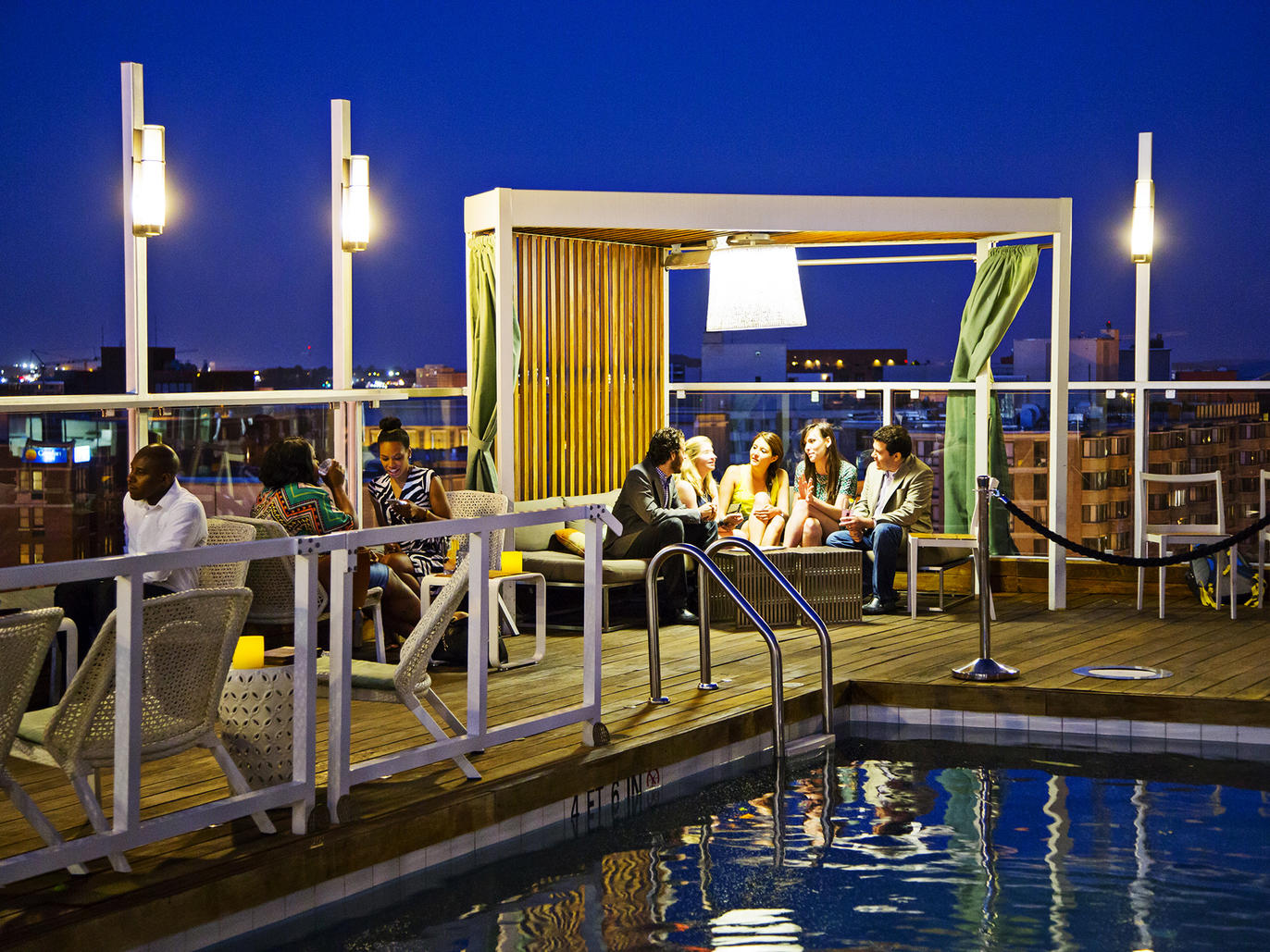 Best rooftop bars in Washington, DC for outdoor drinking