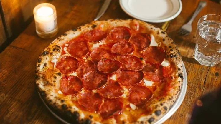 Paulie Gee's