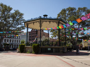 Hour to Kill: El Pueblo de Los Angeles and Olvera Street Hour to Kill: El Pueblo de Los Angeles and Olvera Street