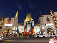 See the sights of Hollywood