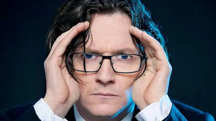 Ed Byrne – Outside, Looking In