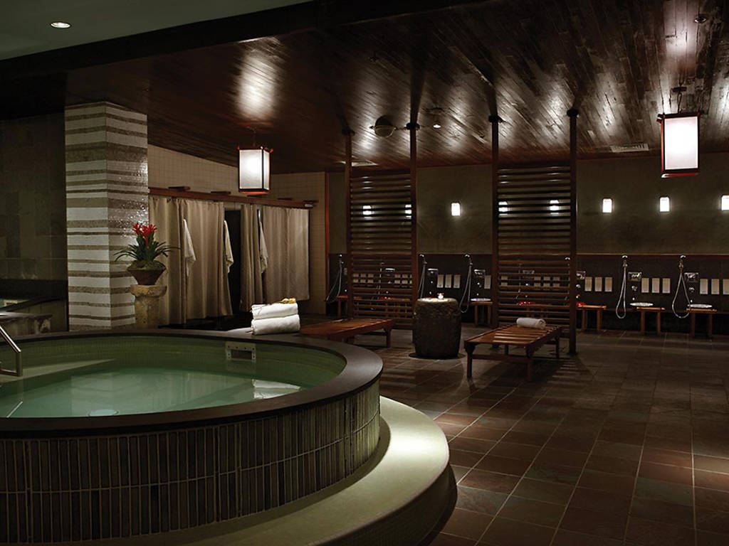 10 Swimming Pools in San Francisco Bay Area to Cool Down