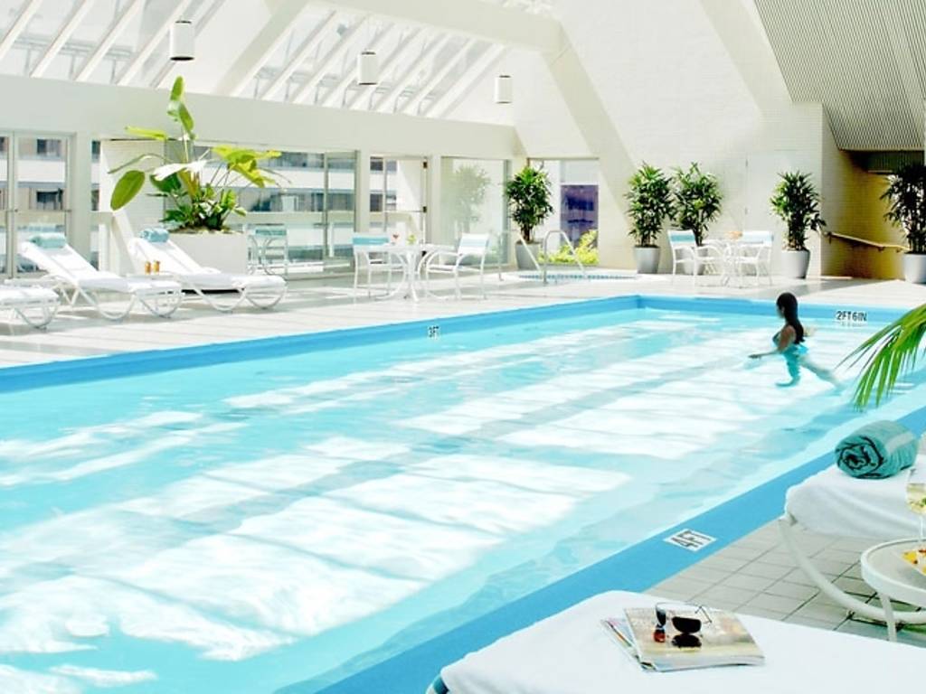 10 Swimming Pools in San Francisco Bay Area to Cool Down