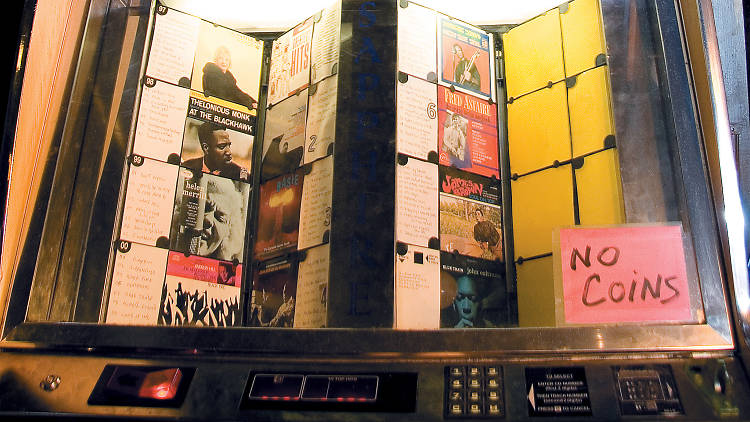 Old Town Ale House has one of the best jukeboxes in Chicago.
