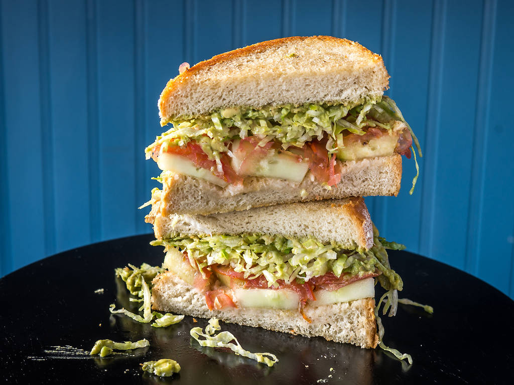 10 Best Juice Bars in NYC for Juices and Smoothies