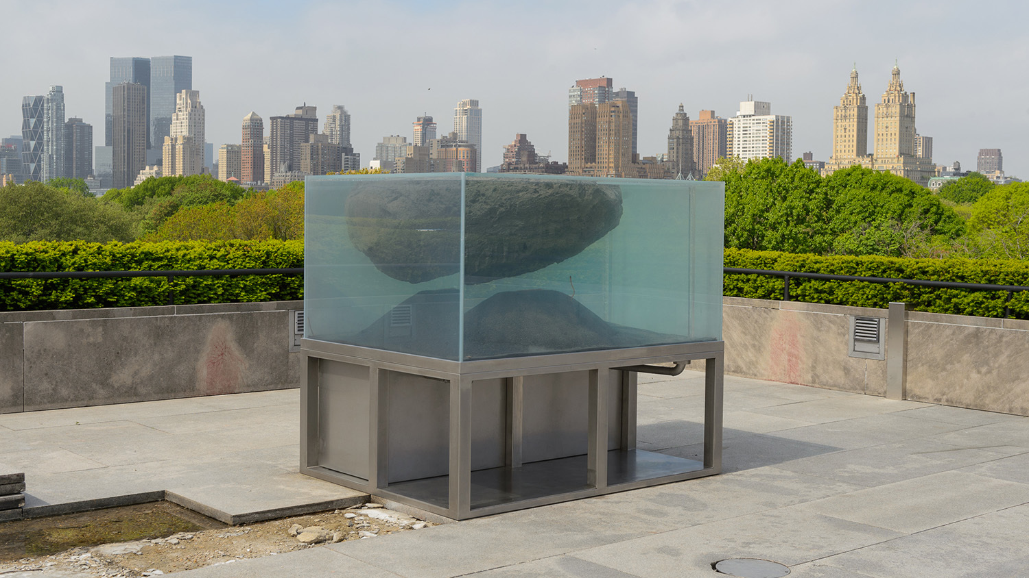 See photos of the Metropolitan Museum of Art’s new rooftop commission