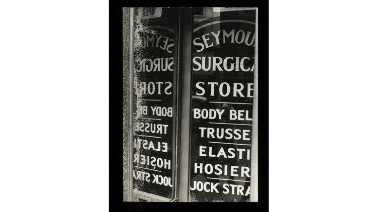 Robert Brownjohn: photos of London street signs. © V&A