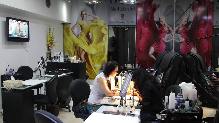 British Cosmetics is a salon in Colombo, Sri Lanka