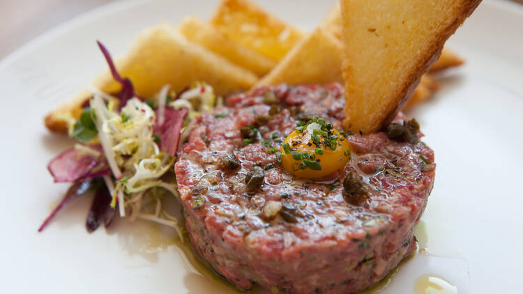 Beef tartare at Bouefhaus