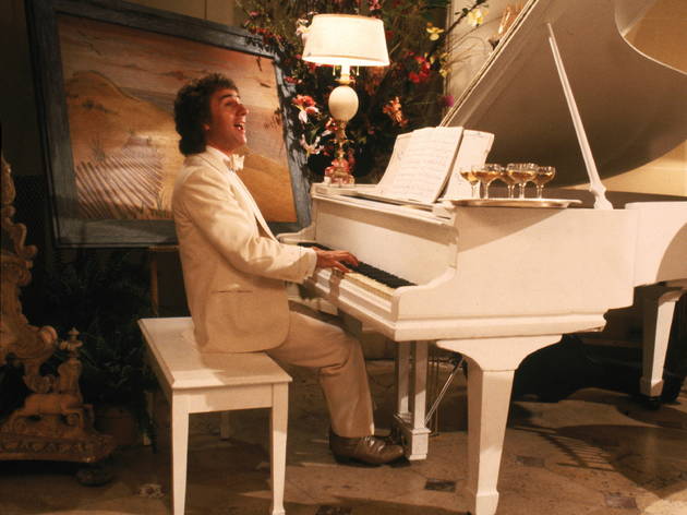 Dudley Moore 50 Great British Actors, Arthur (1981)..Featuring Dudley Moore as Arthur, Warner Brothers
