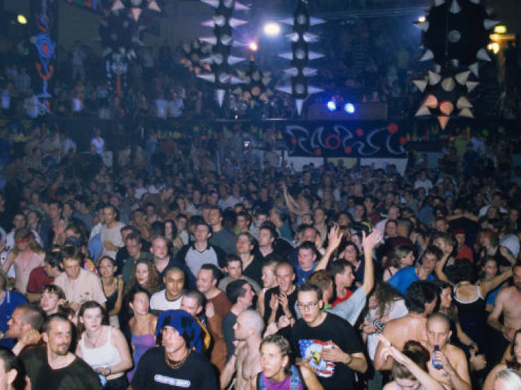 15 signs you were on the Birmingham club scene in the ‘90s