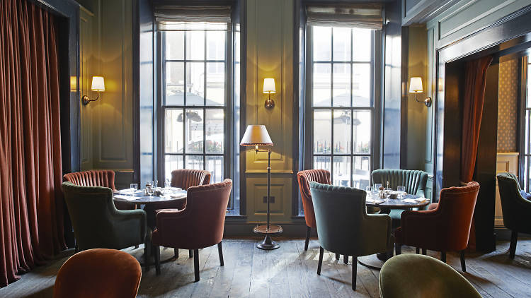 Late-night restaurants in London, Dean Street Townhouse