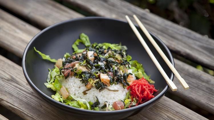 Mixed poke bowl at Daichan