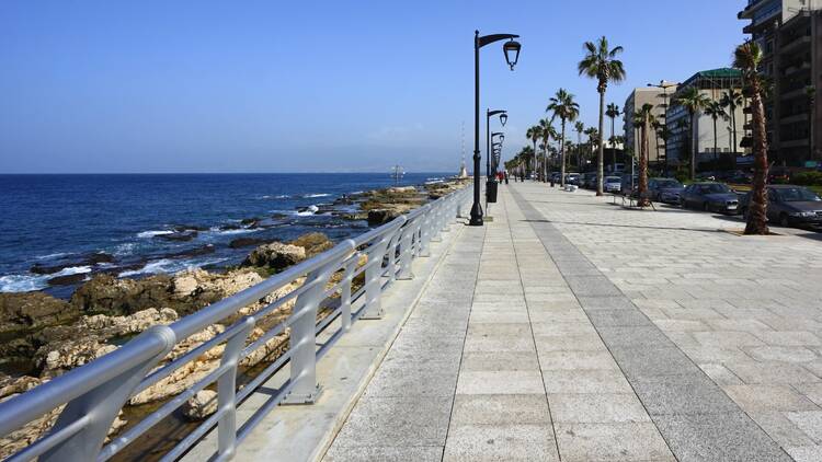 Go for a stroll along the Corniche 