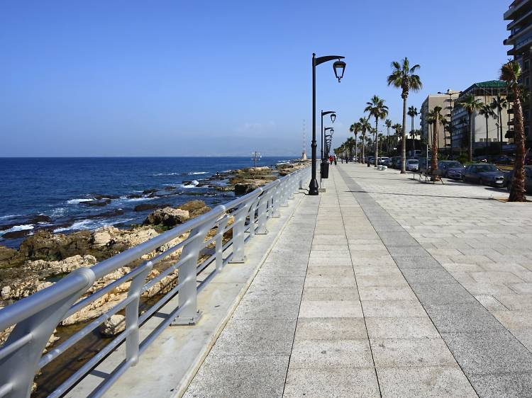 Go for a stroll along the Corniche 