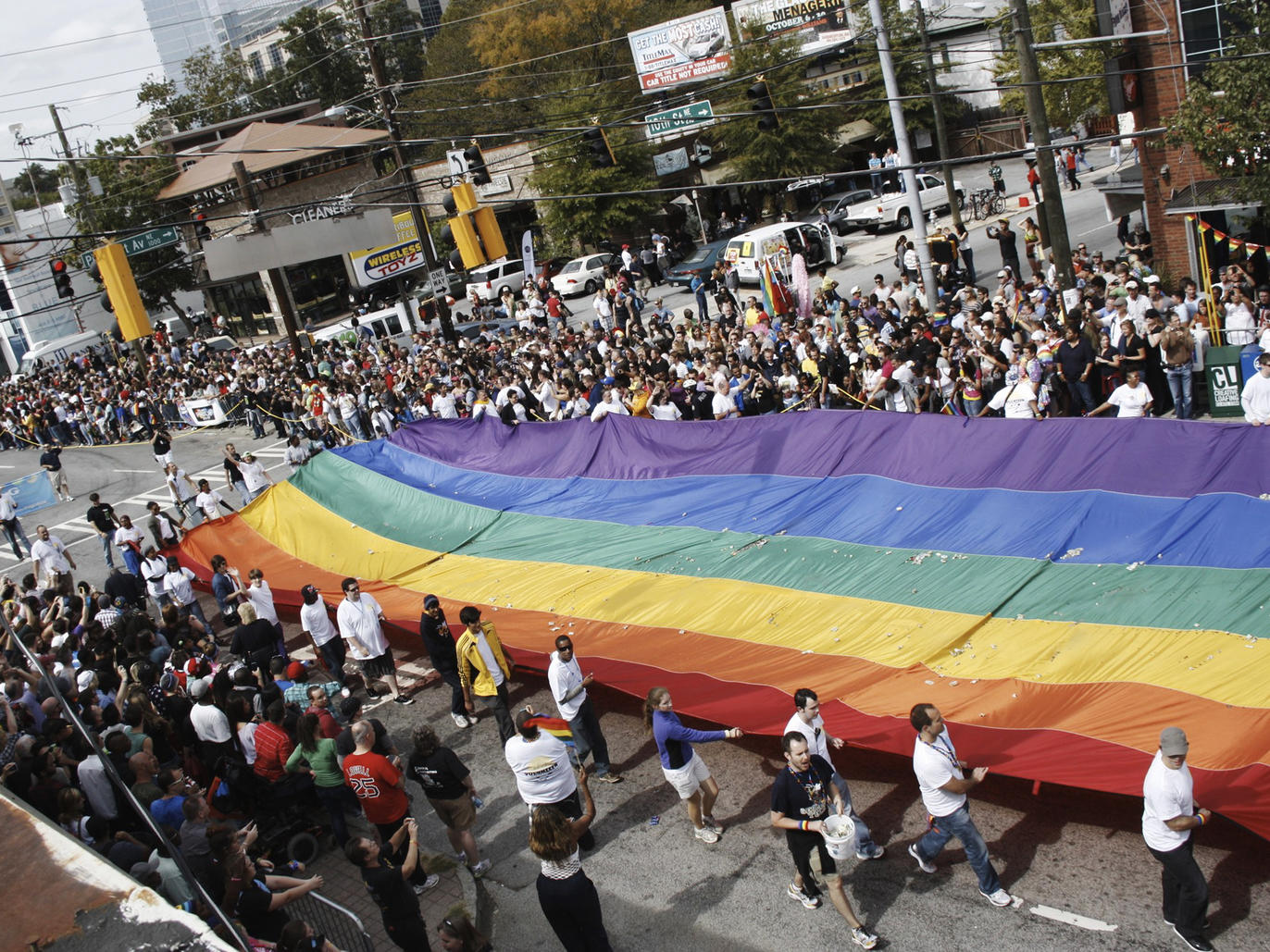 18 Biggest Pride Parades & Festivals In The US To Celebrate LGBTQ Rights