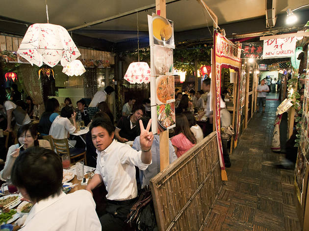 天空の街 新宿アジア横町 天空の街 新宿アジア横町