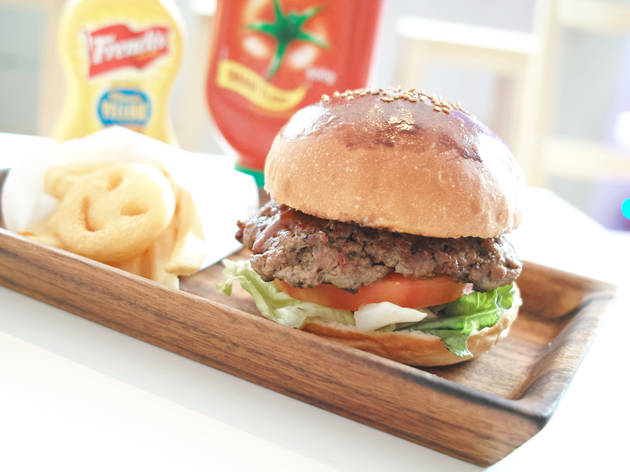 HOLLYWOOD BURGER HOLLYWOOD BURGER