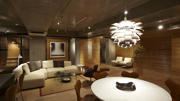 REPUBLIC OF FRITZ HANSEN STORE AOYAMA