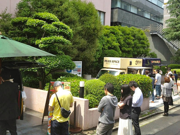 ネオ屋台村 表参道avex村 ネオ屋台村 表参道avex村
