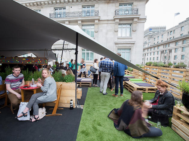 Roofnic Roofnic (© Gregory Davies)