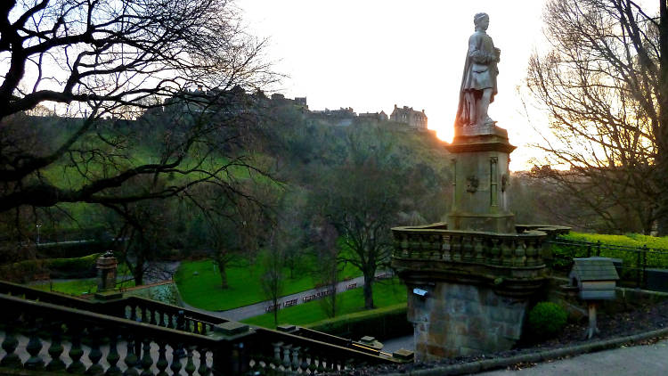 allan ramsay statue, princes street gardens west