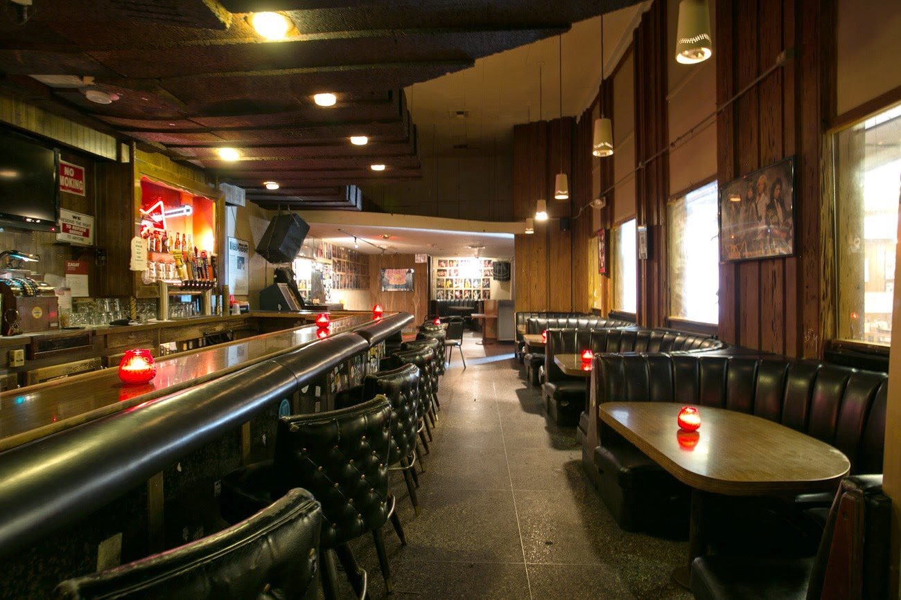 Canter's Kibitz Room | Bars in Fairfax District, Los Angeles