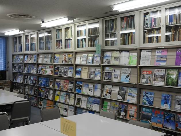 航空図書館 航空図書館